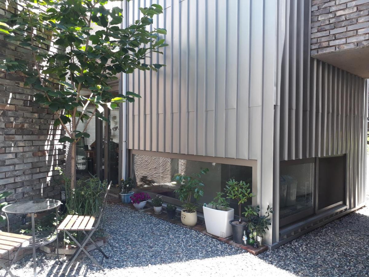 Inside Busan Hostel Exterior foto